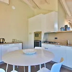 Liszt Attic By Klabhouse Apartment *